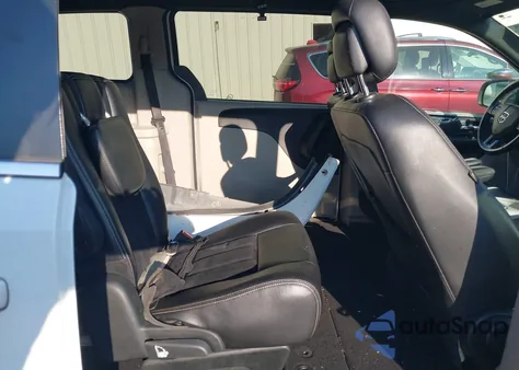 2018 Dodge Grand Caravan Sxt из США, поврежденный, VIN 2C4RDGCG9JR300351